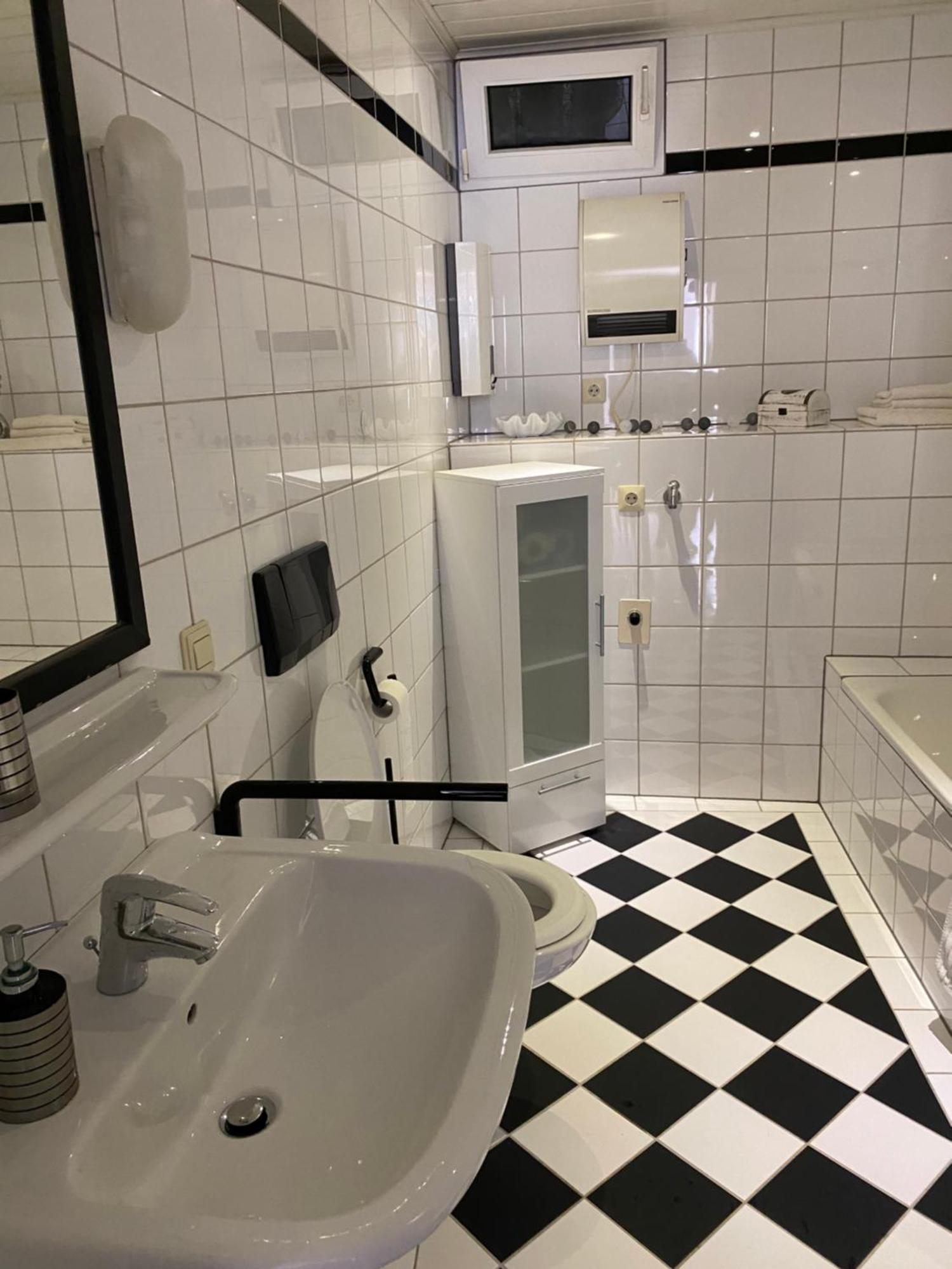 Ferienwohnung Zentral An Der Moselpromenade Цел ан дер Мозел Екстериор снимка
